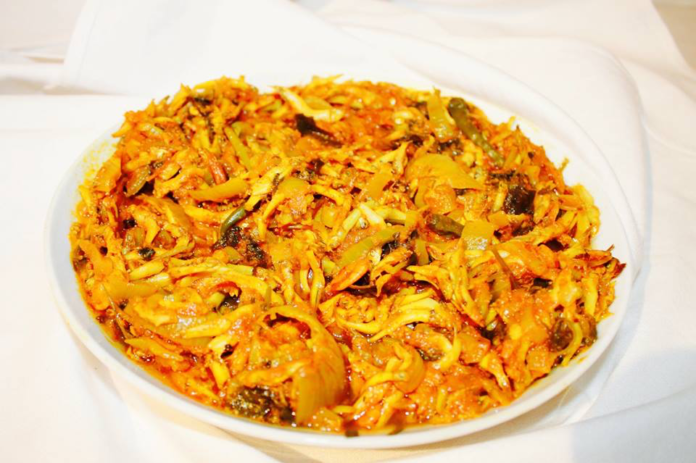 কাঁচকি মাছ চচ্চড়ি_০১_রুশনা চৌধুরী_Rusna Chowdhury_Culinary-Artist_Bangladesh__Canada_বাংলা রেসিপি_Bangla Recipe_brandbanglaorg_Brand Bangla