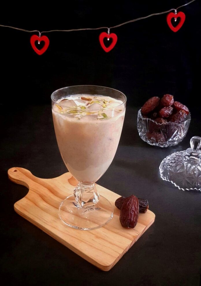 খেজুরের লাচ্ছি_০১_হেলেনা পারভিন রুমা_Helena Parvin Ruma_Culinary Artist_Bangladesh_United Kingdom_বাংলা রেসিপি_Bangladesh_brandbanglaorg_Brand Bangla