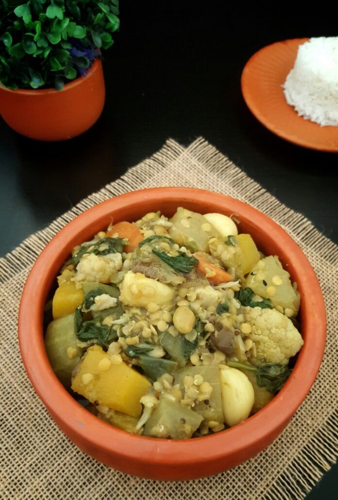সবজি ডাল_০১_হেলেনা পারভিন রুমা_Helena Parvin Ruma_Culinary Artist_Bangladesh_United Kingdom_বাংলা রেসিপি_Bangladesh_brandbanglaorg_Brand Bangla