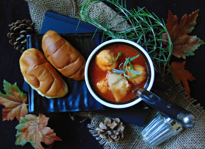 টমেটো গারলিক সুপ উইথ ভেজিটেবল ডামপ্লিংস এন্ড শ্রিম্প বল_ফারহানা শারমিন তৃষা_FARHANA SHARMIN TRISSA